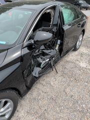 2018 Honda Accord LX - Primary Damage Left Image